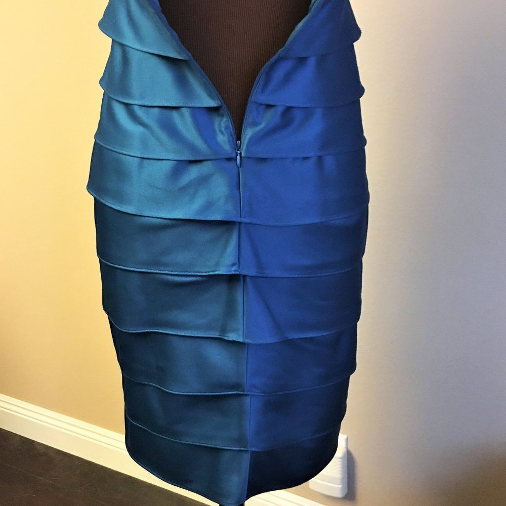 LONDON TIMES Aegean Blue Tiered BodyCon Dress 4 - Picture 6 of 10